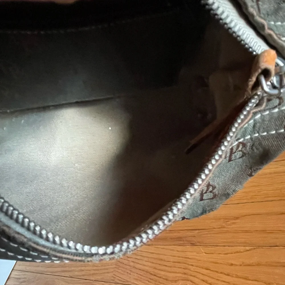 Dooney & Bourke Vtg Mini Bag w/ leather strap - Picture 6 of 10